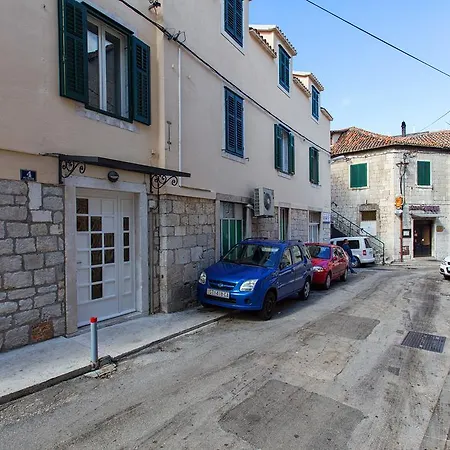 Rosulica Apartman